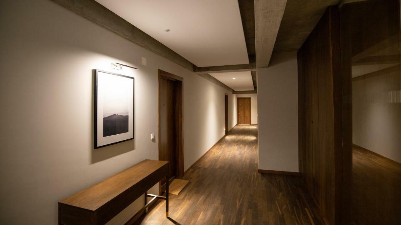 Central Comfort Suites Brasov Ngoại thất bức ảnh
