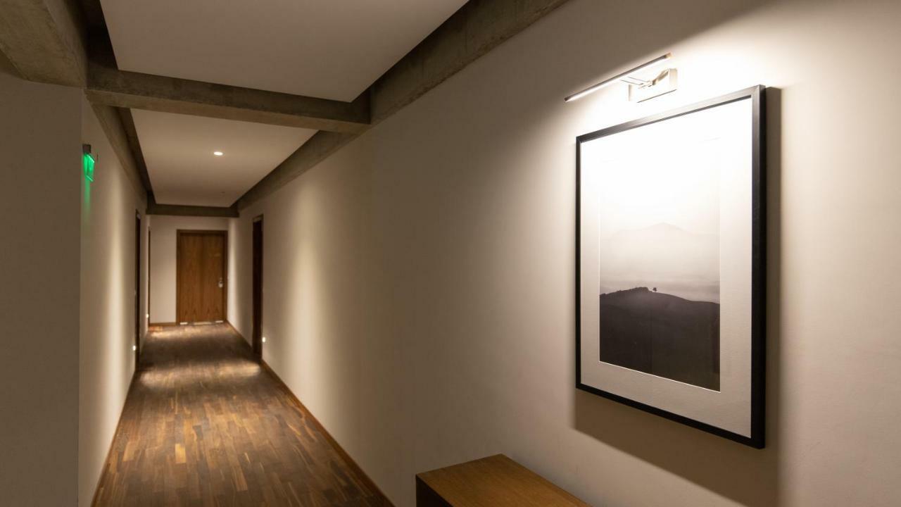 Central Comfort Suites Brasov Ngoại thất bức ảnh